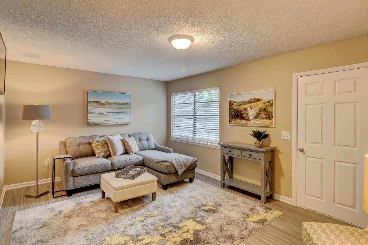 #111 Elaborate Condo Ideal Location 2Brm/2 Parking Hilton Head Island Eksteriør bilde