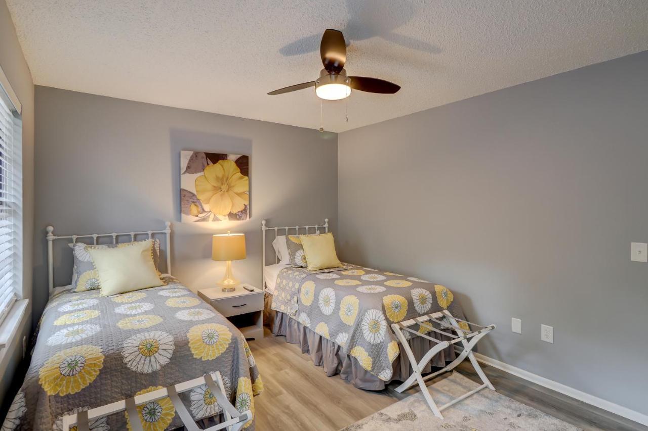 #111 Elaborate Condo Ideal Location 2Brm/2 Parking Hilton Head Island Eksteriør bilde